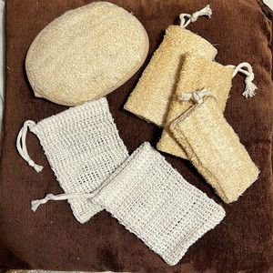 6 PIECE SET - BRAND NEW! Loofah - Sponge - Soap Saver